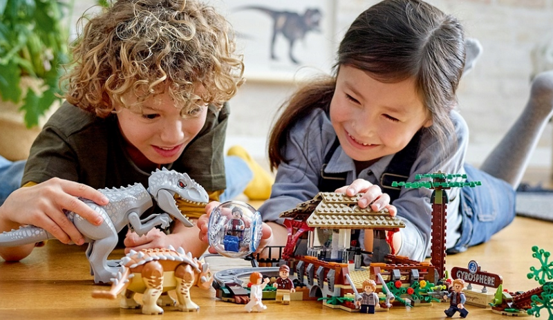 Zabawa Dinozaurami! Lego Jurrasic World